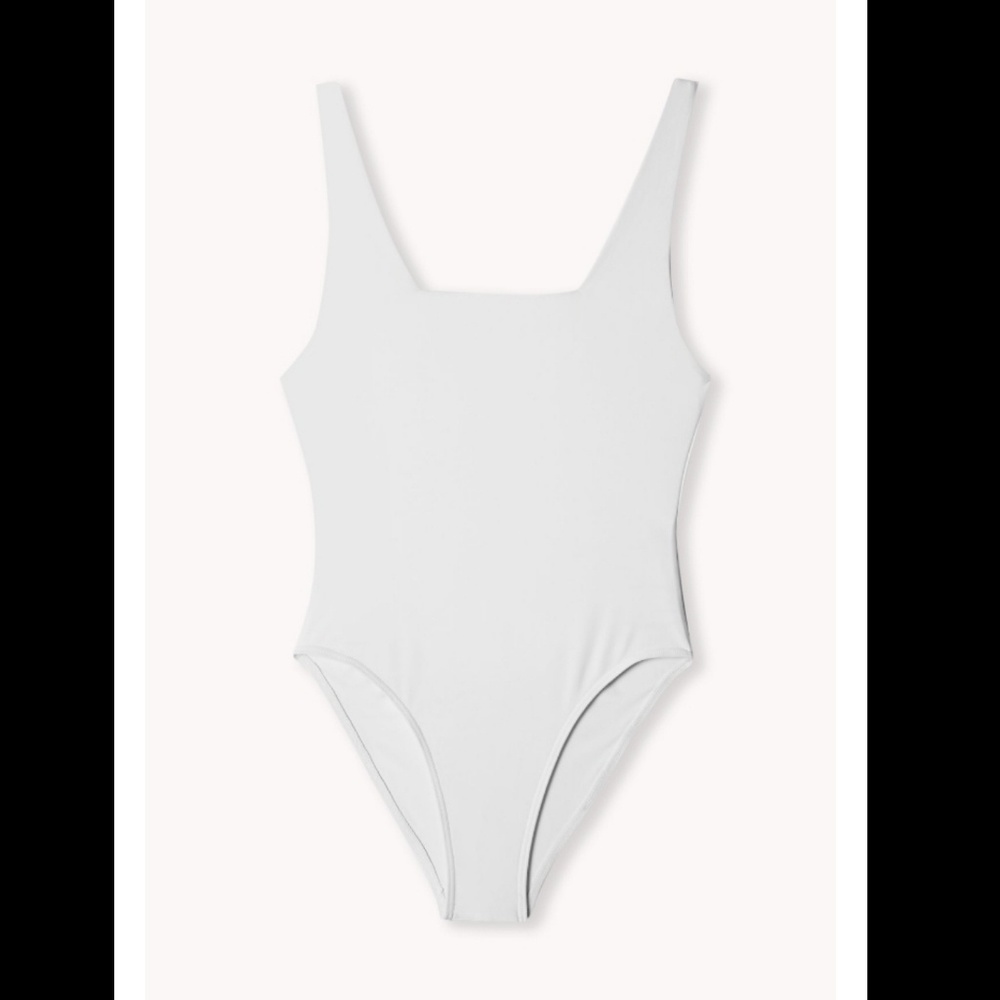 OOKIOH Lisbon One piece